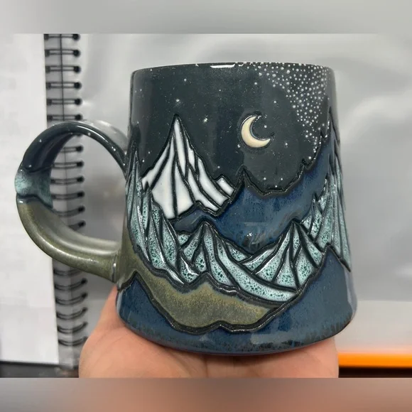Alpenglow Pottery Velaris mug - Picture 5 of 9